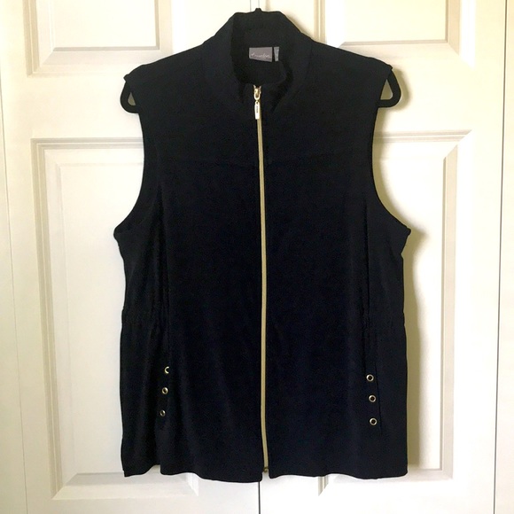 CHICO’S TRAVELERS BLACK ZIPPERED VEST TOP - Picture 1 of 5